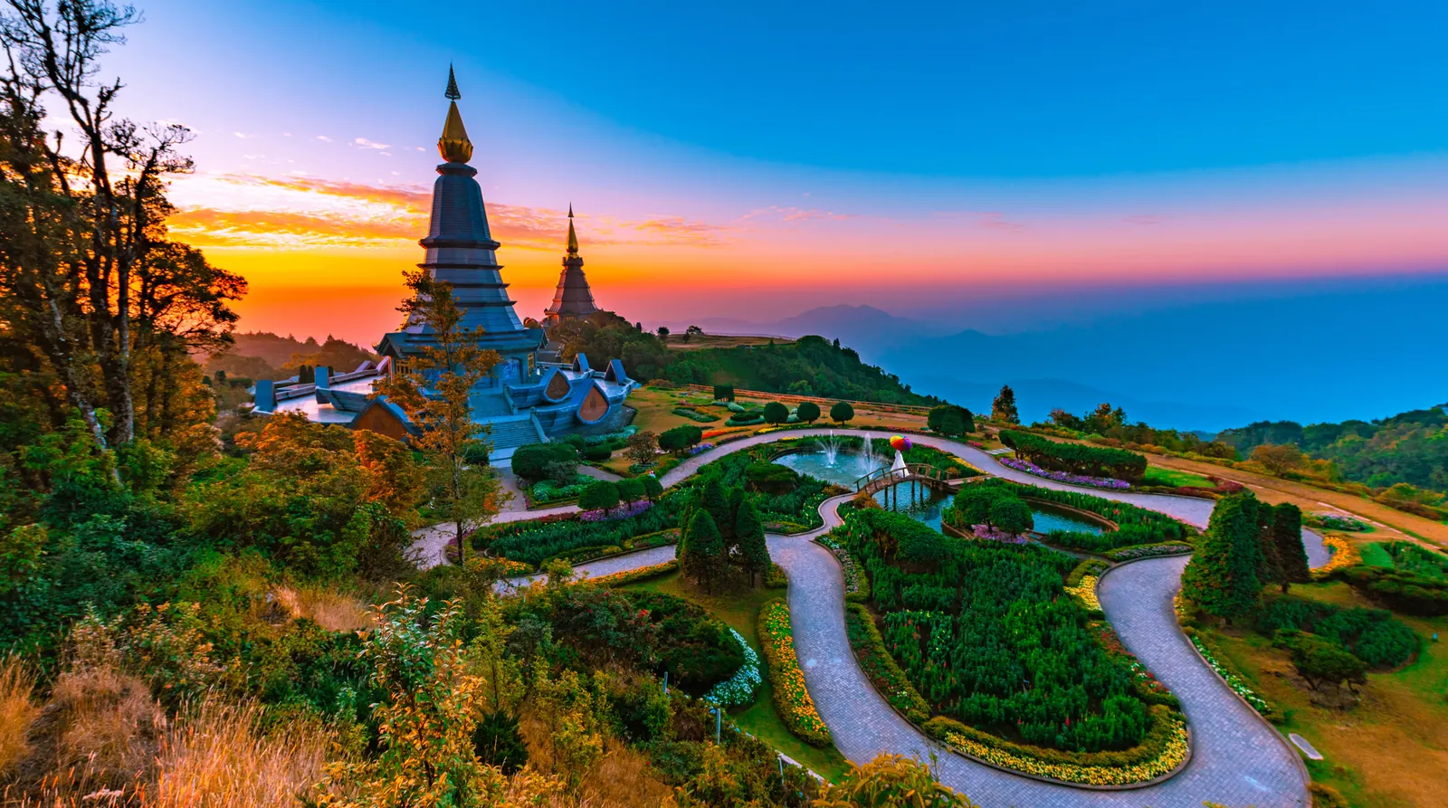 Doi Inthanon National Park, Chiang Mai, Thailand — Doi Inthanon National Park Tour: the Summit, Wachirathan Falls and Twin Pagodas
