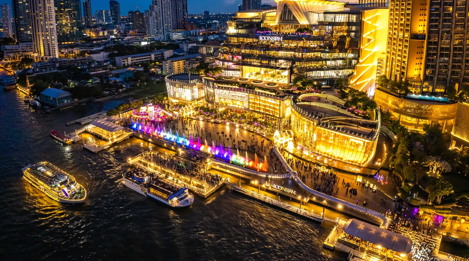Chao Phraya River, Bangkok, Thailand