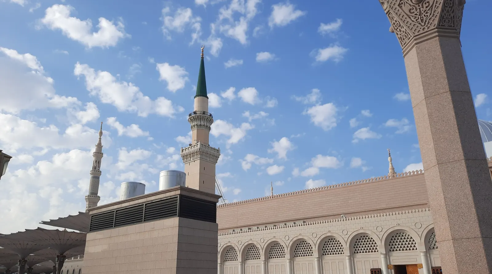 Jeddah to Madina, Saudi Arabia