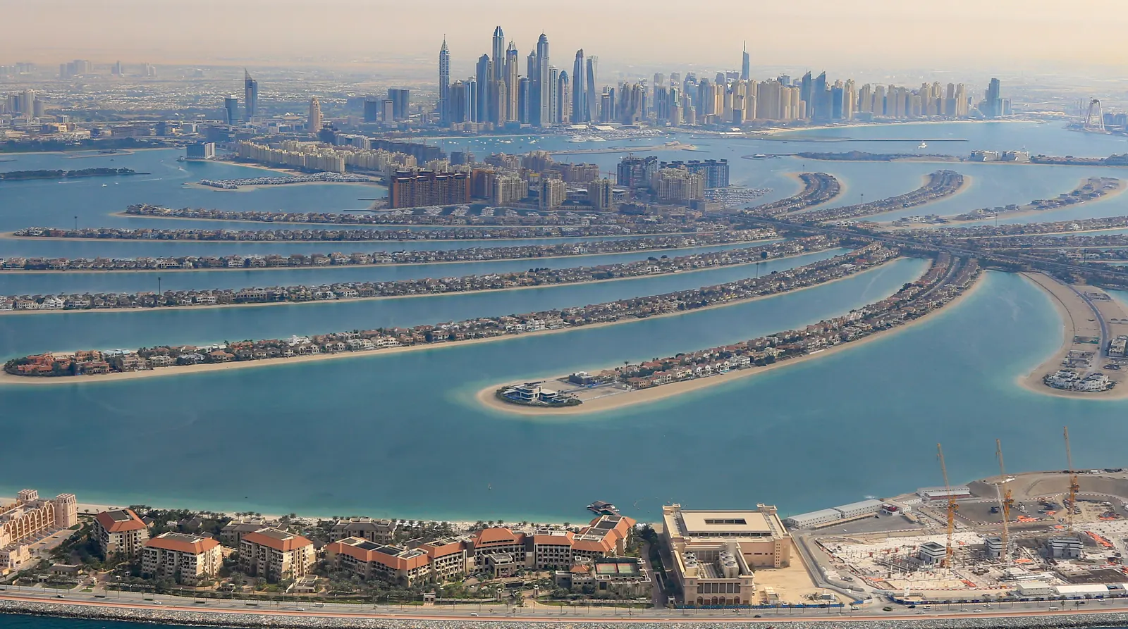 Sharjah International Airport and your Dubai hotel, UAE