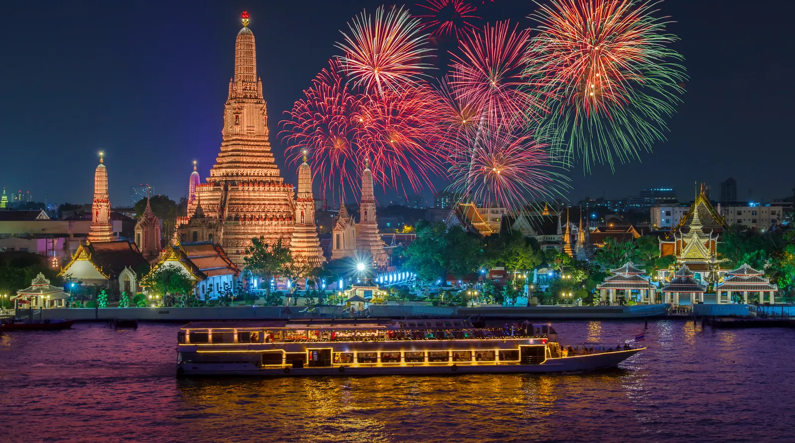 Chao Phraya River, Bangkok, Thailand