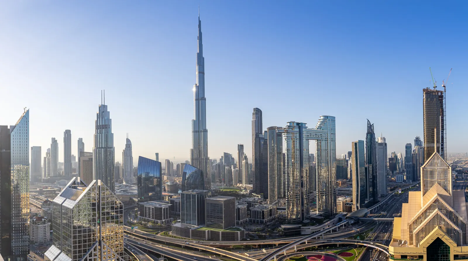 Dubai Visa for Indians 2026: Types, Fees, Documents, Visa on Arrival