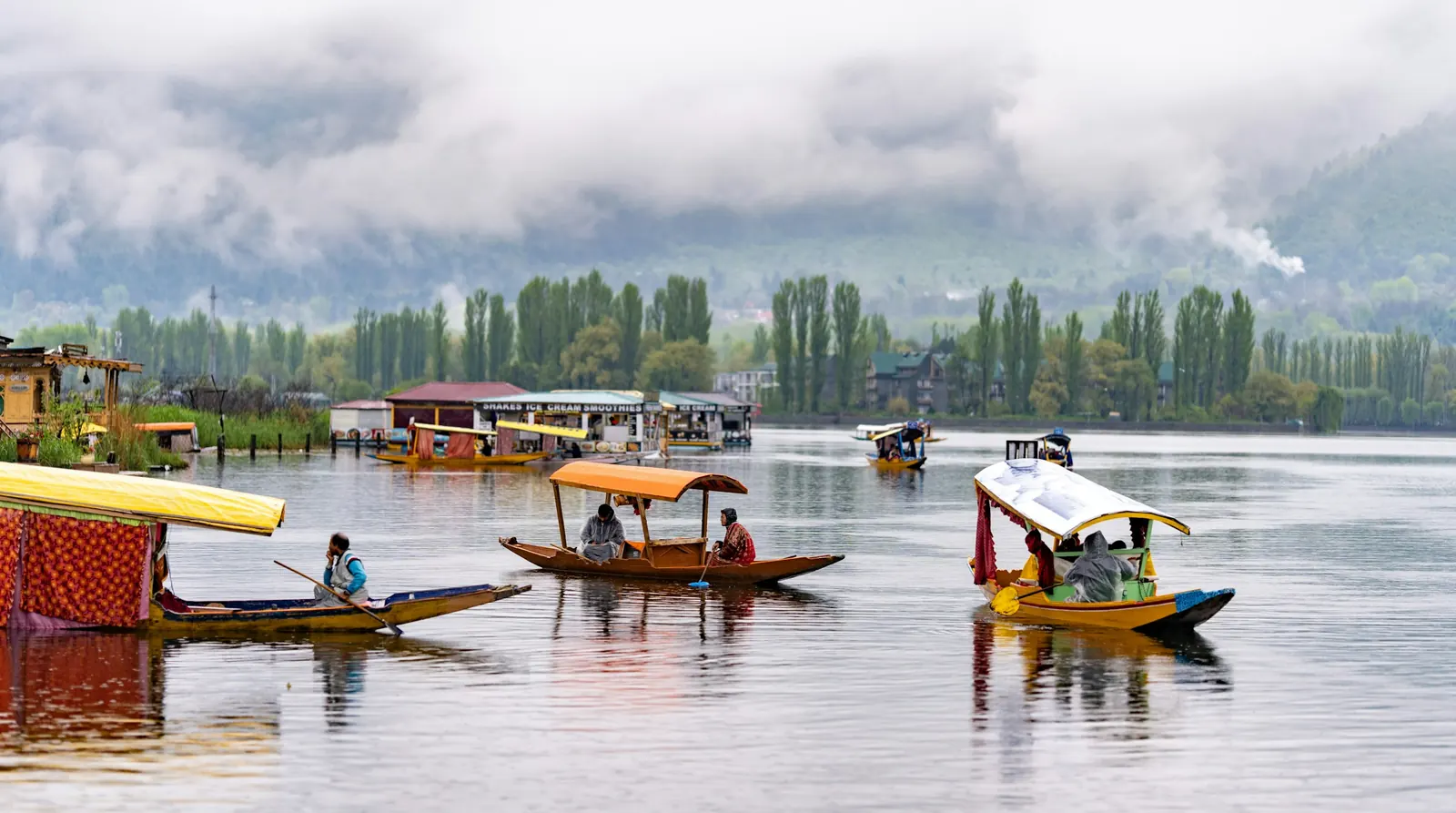 Srinagar, Gulmarg & Pahalgam