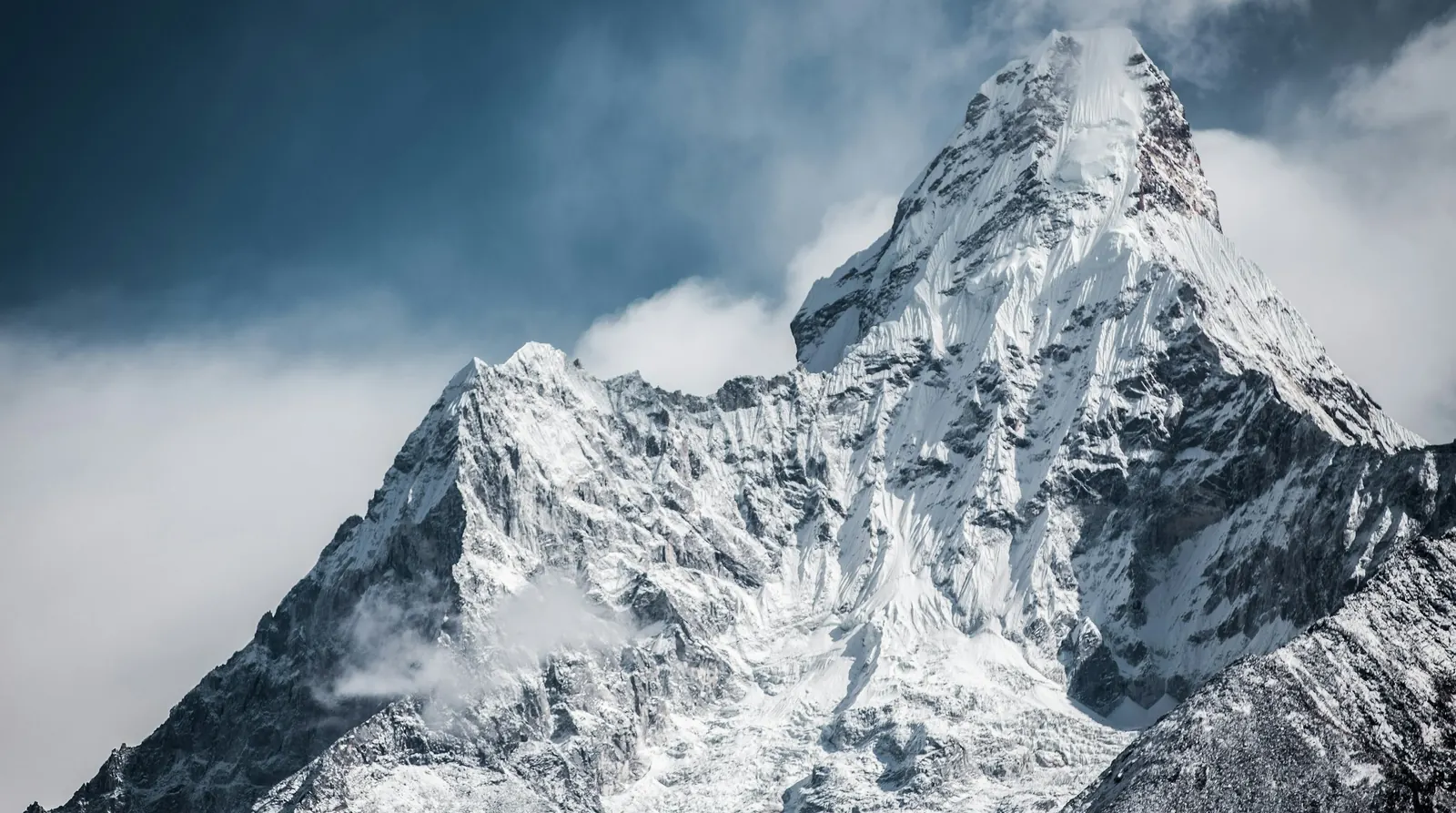 Everest Base Camp Trek Cost from India 2026: ₹1,34,999